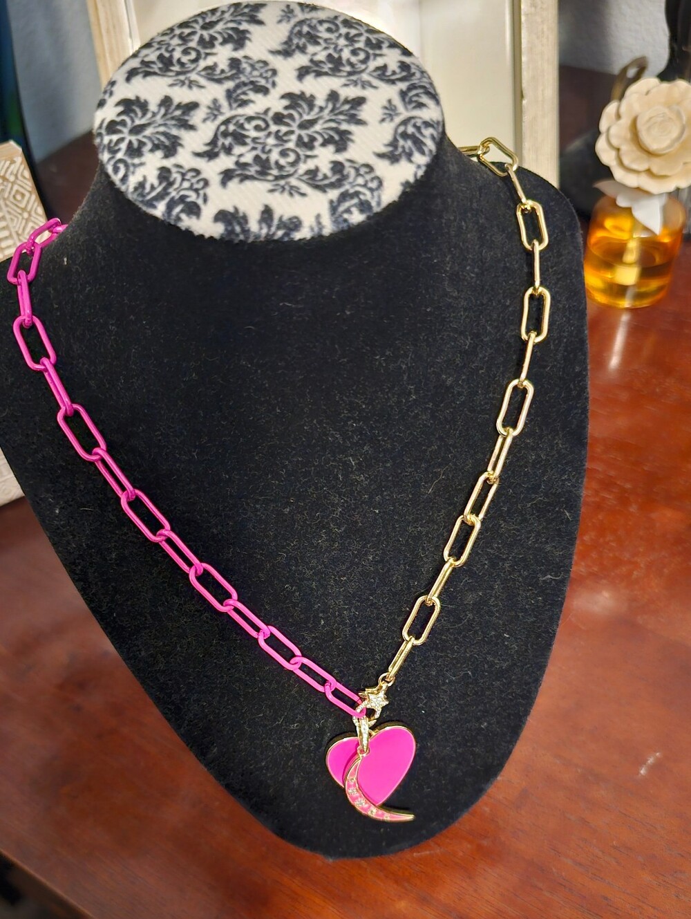 Lucy Moon Hot Pink Cresent Moon & Heart Statement Necklace 16 Inch EUC - Picture 5 of 9